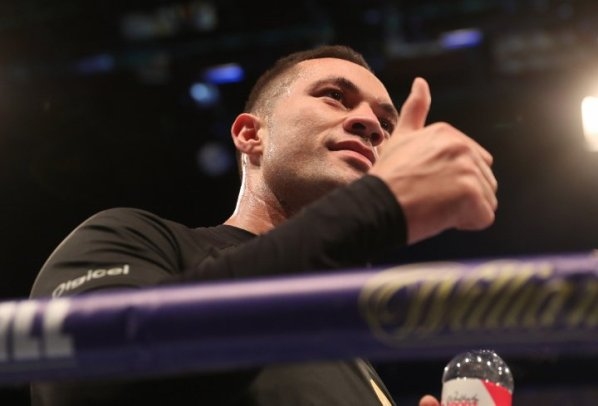 Световният шампион на WBO Джоузеф Паркър 24 0 18 КО