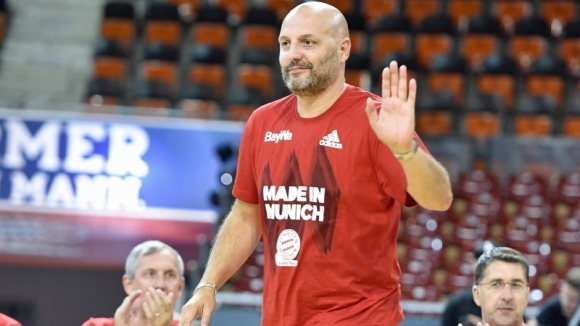 Сръбският баскетболен специалист Саша Джорджевич бе уволнен от поста на