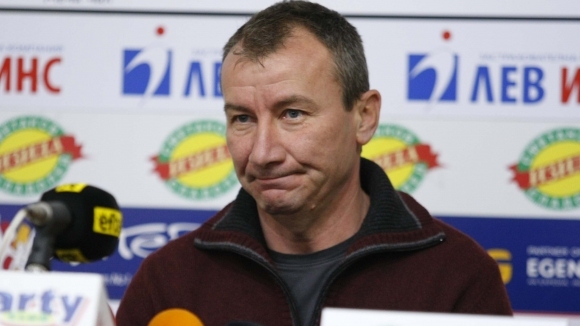 Наставникът на ЦСКА София Стамен Белчев обяви че ако футболистите