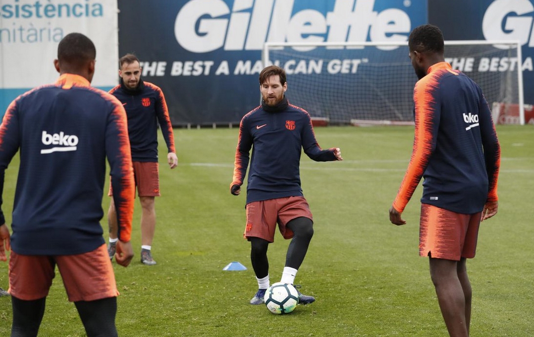 Звездата на Барселона Лионел Меси попадна в групата на каталунците
