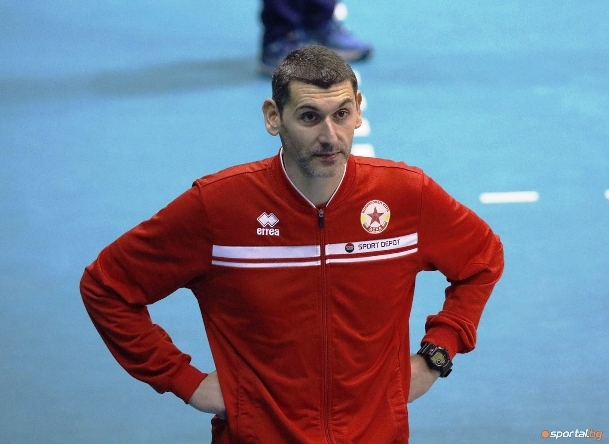 Старши треньорът на волейболния ЦСКА Александър Попов похвали състезателите си след