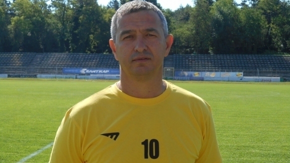 Старши треньорът на Добруджа Диян Божилов поздрави футболистите си след