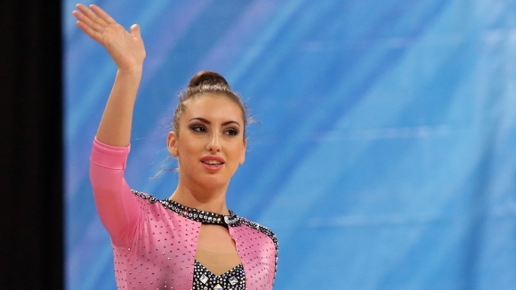 Катрин Тасева спечели втори медал във финалите на отделните уреди