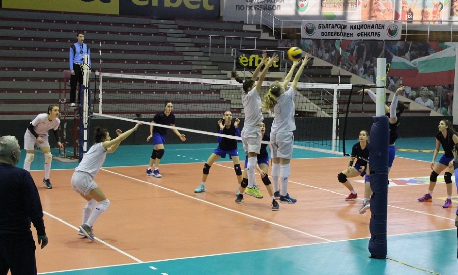 Националният отбор на България по волейбол за девойки до 17