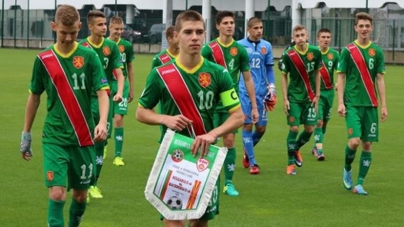 Юношеският национален отбор до 16 г набор 2002 г загуби