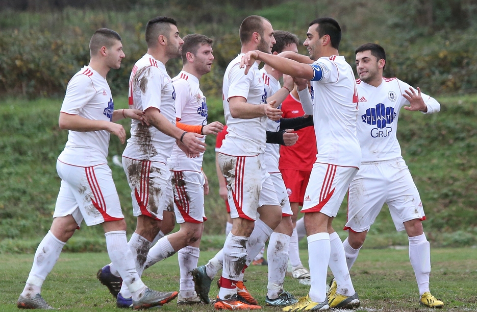 Академик и Бдин Видин завършиха 1 1 в Свищов Двубоят