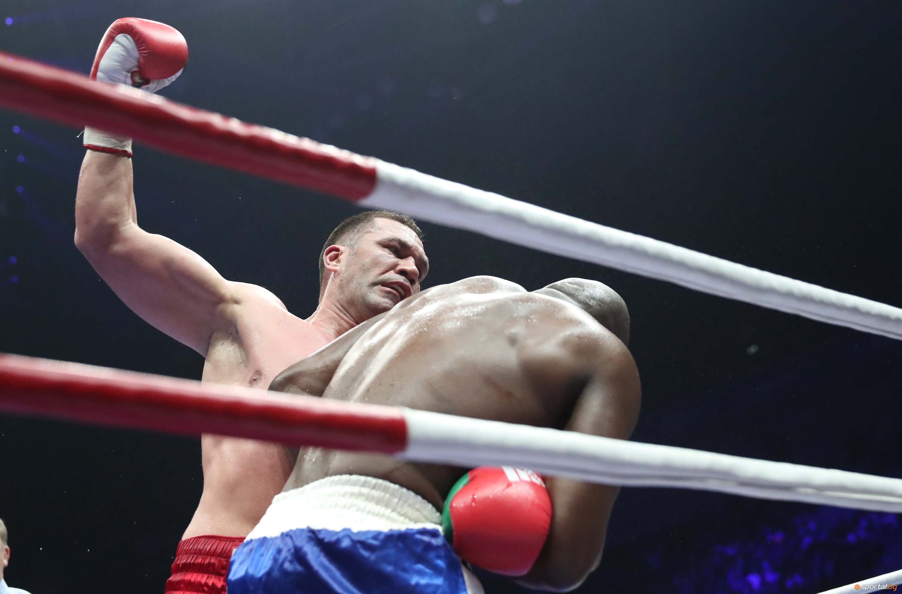 Международната боксова федерация (IBF) изненадващо насрочи мач между Кубрат Пулев