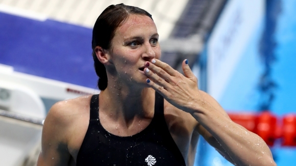 Двойната олимпийска сребърна медалистка в плуването от Игрите в Рио