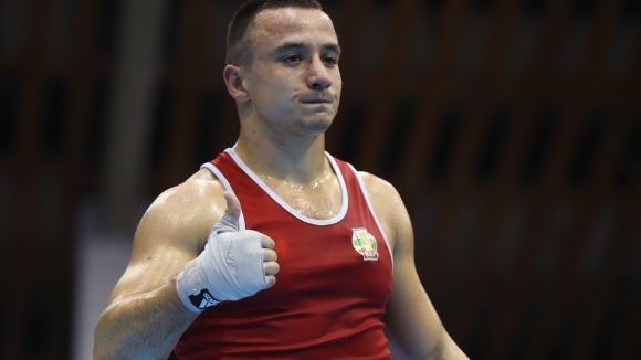 Двама български национали ще излязат на ринга за своите отбори