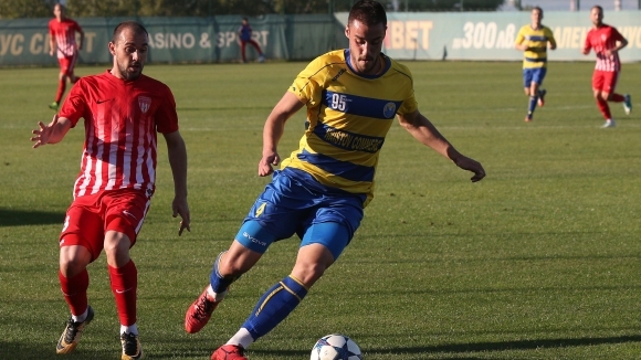 Отборите на Марица Пловдив и Несебър играят при резултат 0