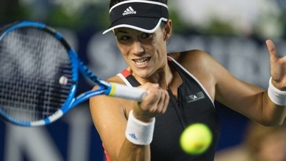 Поставената под номер 1 Гарбине Мугуруса Испания се класира за