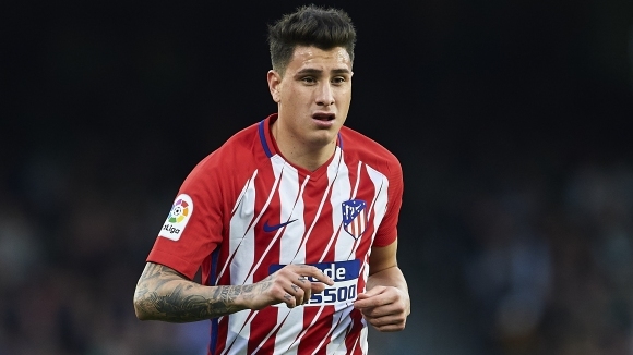 Защитникът Хосе Хименес е контузен и няма да играе за