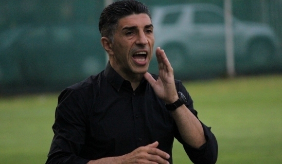 Дунав ще преследва победа при гостуването си на Етър Срещата