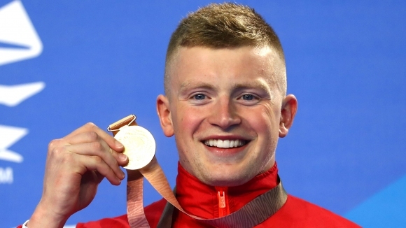 Английският лъв Адам Пийти защити титлата си на 100 метра