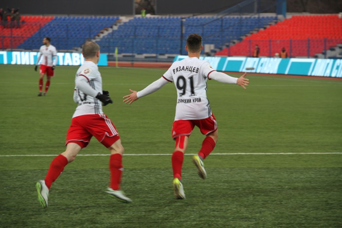 Тимът на Амкар надигра с 2:0 като гост СКА Хабаровск