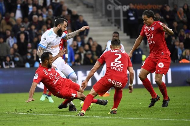 Олимпик Марсилия и Монпелие завършиха наравно 0:0 в среща от