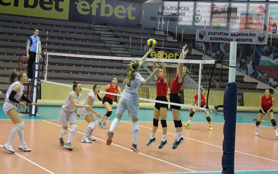 Националният отбор по волейбол на България за девойки под 17