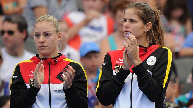 Най-добрите германски тенисистки в момента Юлия Гьоргес и Анжелик Кербер