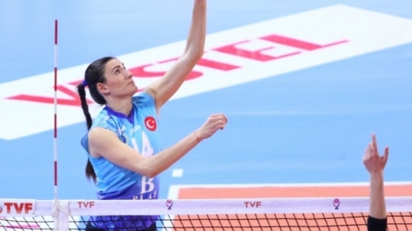 Българката Емилия Димитрова реализира 24 точки но това не помогна
