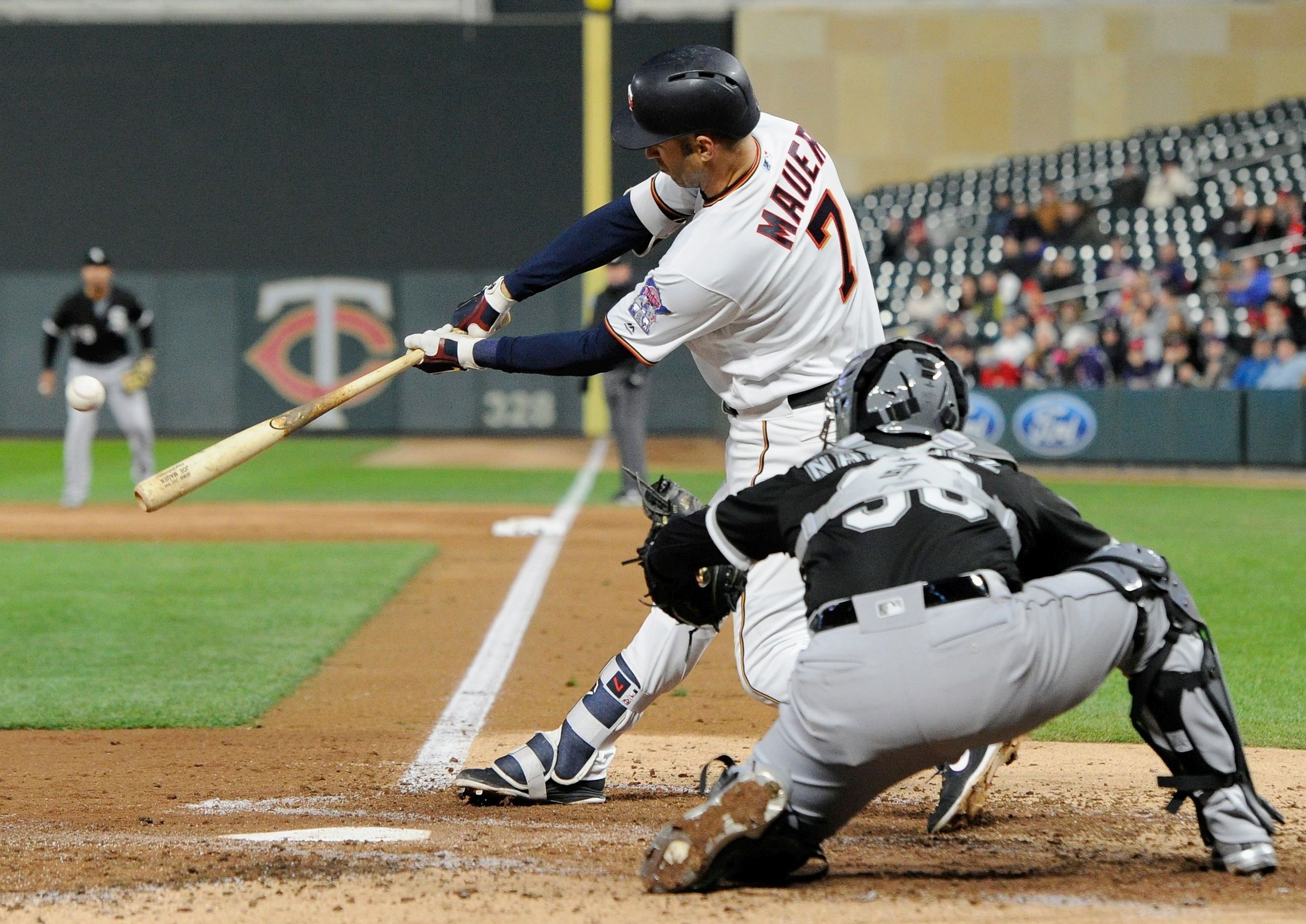 Джо Мауър стана едва третият играч в историята на Минесота