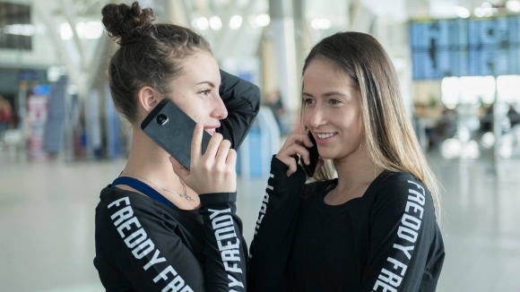 Българските гимнастички Катрин Тасева и Невяна Владинова се класираха за