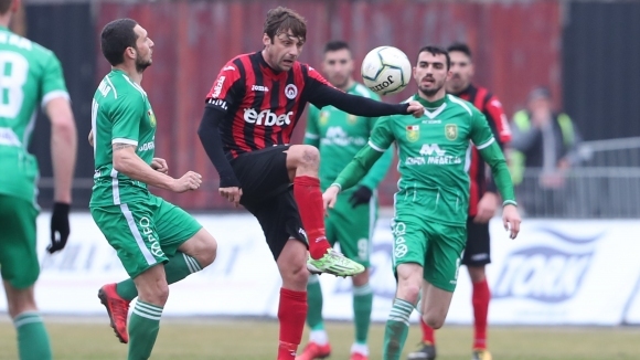 Титулярният капитан на втородивизионния Оборище Панагюрище Любомир Гуцев по всяка