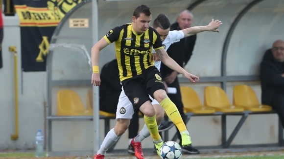 Вероятността Ботев Пловдив да се раздели с Тодор Неделев през