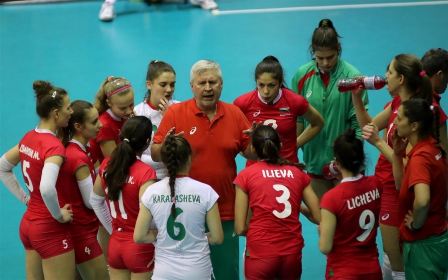 Волейболистките на България U17 загубиха от Словения с 1 3 гейма