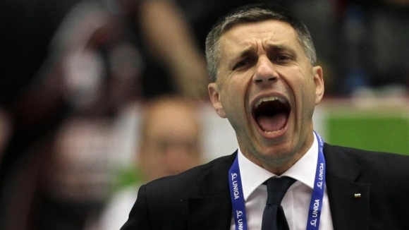 Волейболният отбор на Модена оповести раздялата си с българския треньор