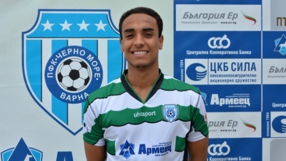 Португалецът Фабио Мартинс подписа с Черно море 22 годишният футболист ще