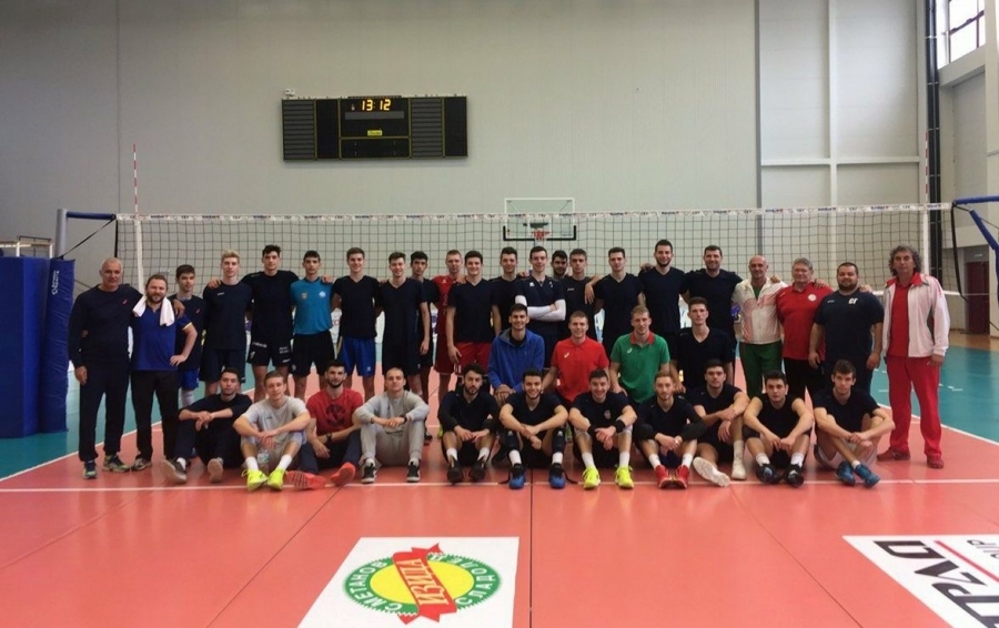 Националният отбор по волейбол на България за младежи под 20