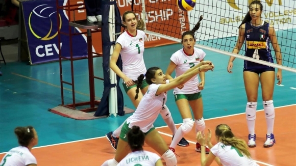 Националният волейболен отбор на България за девойки до 17 години