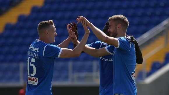 Станаха ясни стартовите състави на Левски и Верея които откриват