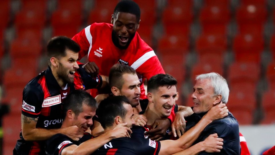 Ксамакс Нюшател се върна в елитната дивизия на швейцарския футбол