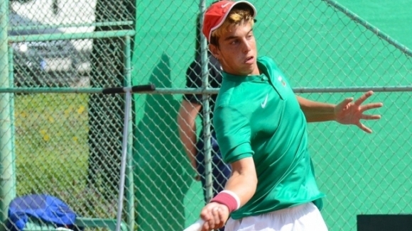 Адриан Андреев започна с победа на двойки на турнира от