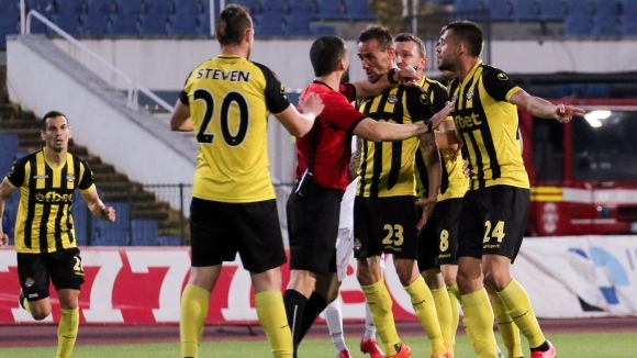 Ботев Пловдив публикува официално изявление в сайта си в което