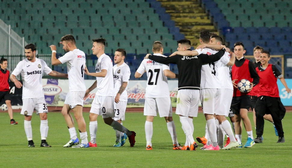 Футболистите на Славия няма да говорят с представители на медиите