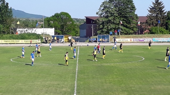 Отборът на Спартак (Варна) разгроми с 4:0 като гост Ботев