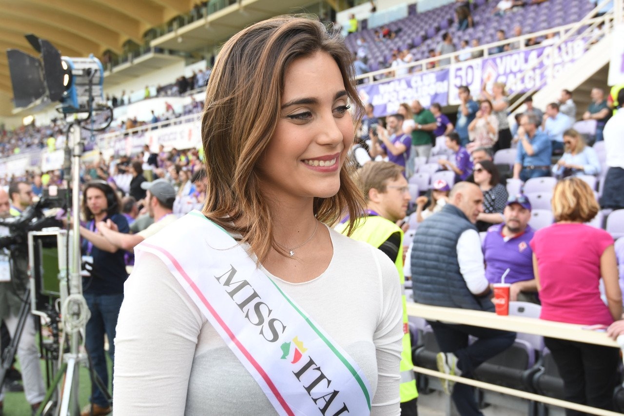 Отборът на Фиорентина разби с 3 0 като домакин Наполи