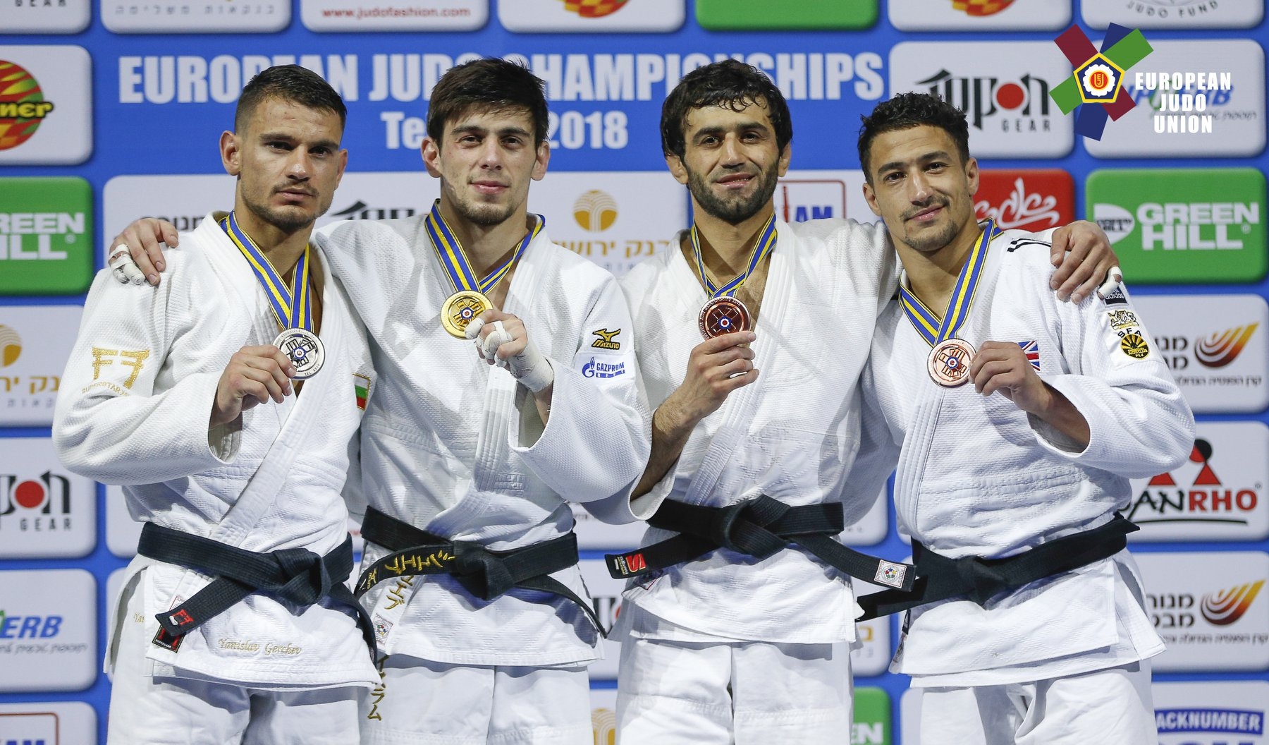 Най добрите състезатели по джудо Янислав Герчев и Ивайло Иванов са