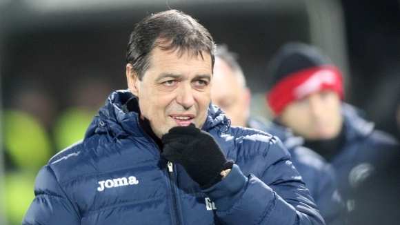 Треньорският щаб на българския национален отбор предвождан от Петър Хубчев