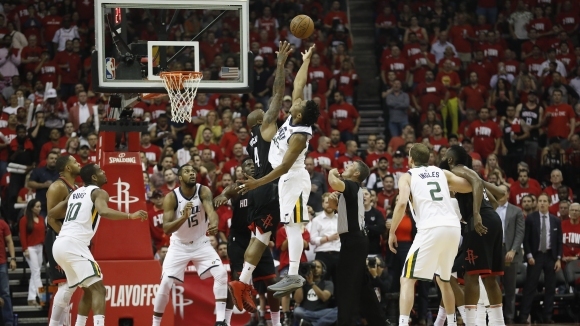 Юта продължава със силната игра в плейофите а този път