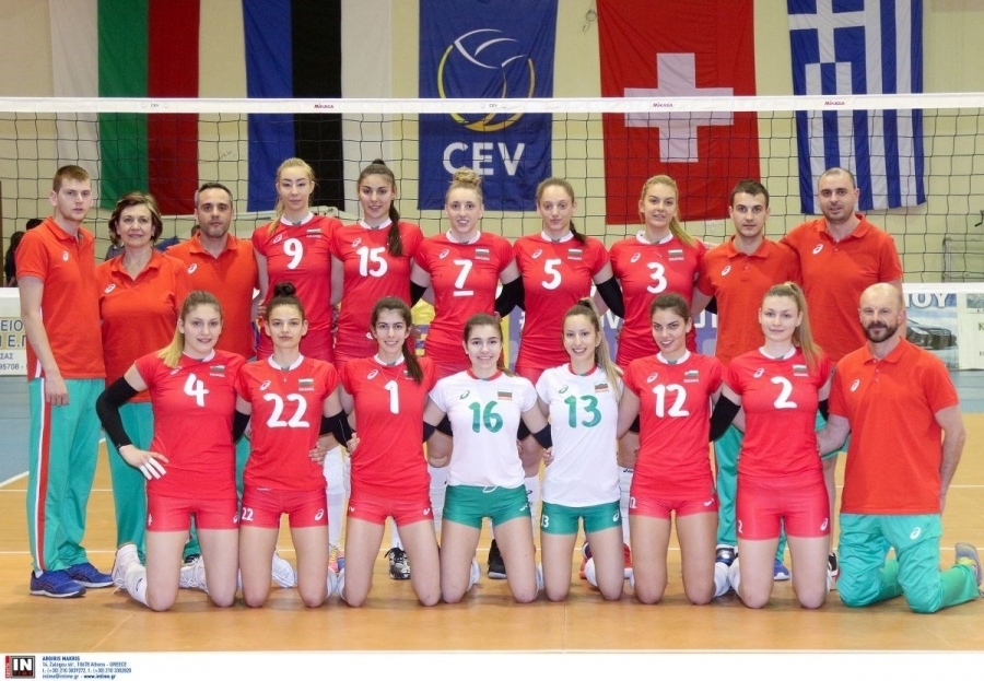 България ще участва с три национални отбора по волейбол при