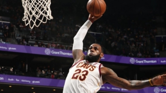 Тази нощ се изиграха два двубоя от НБА в които