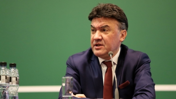 Президентът на БФС Борислав Михайлов е претърпял операция на коляното