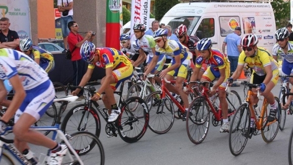 Колоездачи от осем държави ще участват в Международното колоездачно състезание