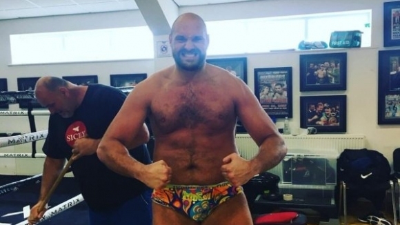 Бившият крал в тежка категория Тайсън Фюри продължава с подготовката