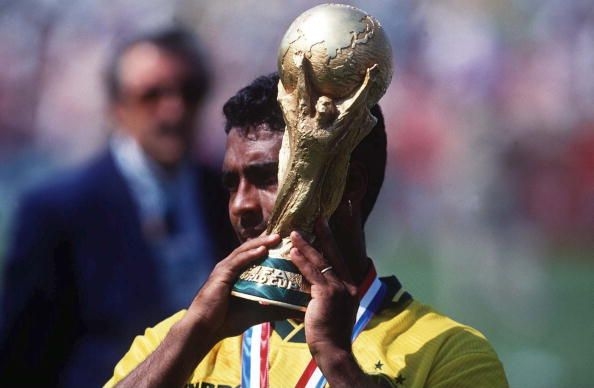 Бразилската футболна легенда Ромарио даде ценен съвет на настоящите звезди