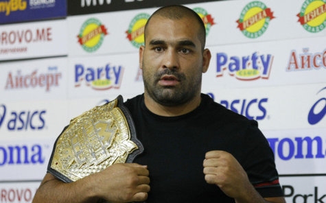 Президентът на PFL Карлос Силва пожела успех на Благой Иванов