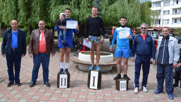 Десетки състезатели от София Добрич Кърджали Ардино взеха участие във